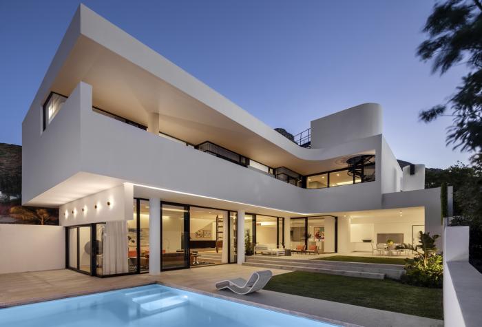 BIM建筑|充满未来主义色彩的“雕塑”：南非海景街216号