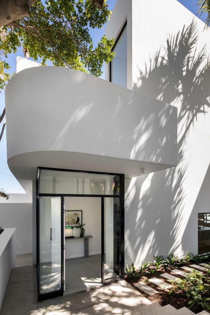 BIM建筑|充满未来主义色彩的“雕塑”：南非海景街216号