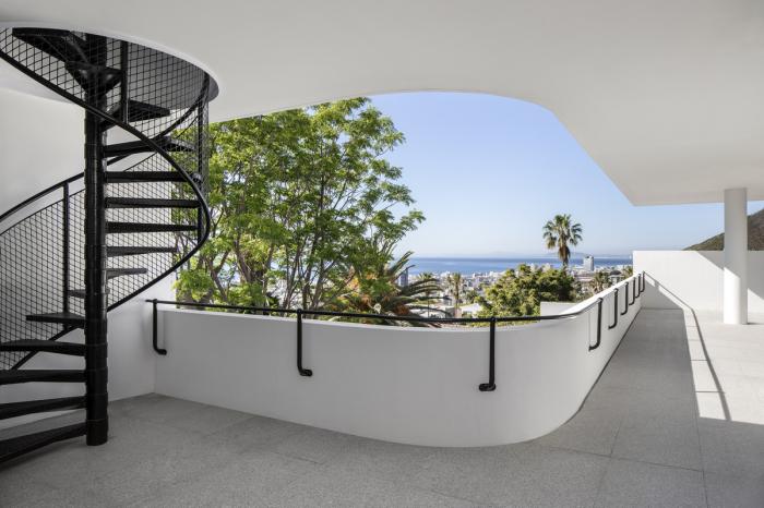 BIM建筑|充满未来主义色彩的“雕塑”：南非海景街216号