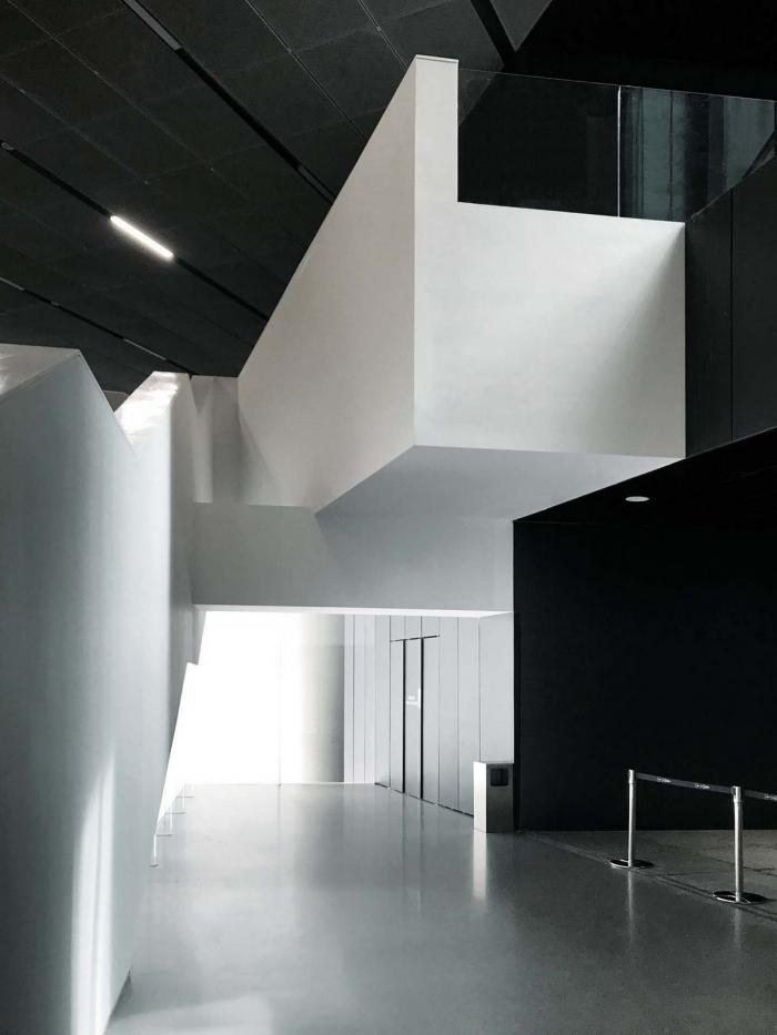 BIM建筑|冲破方盒子，释放创造力——深圳iADC设计博物馆 / 严迅奇建筑师事务所