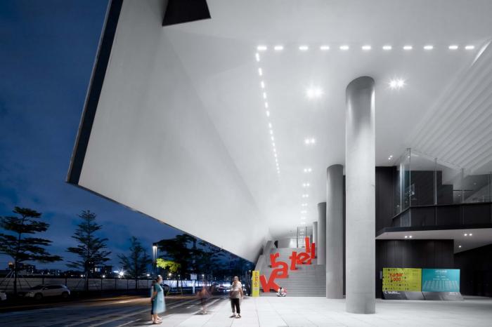 BIM建筑|冲破方盒子，释放创造力——深圳iADC设计博物馆 / 严迅奇建筑师事务所