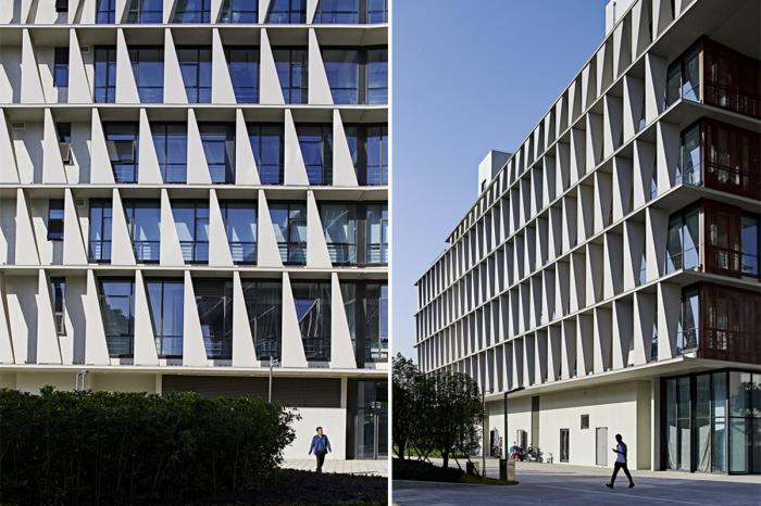 BIM建筑|自由演绎的围合式庭院：南京浦口文化中心 / BAU建筑与城市设计事务所