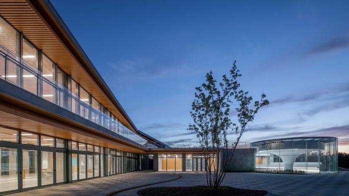 BIM建筑|大地之痕：七色山矿坑花园游客中心 / UUA建筑师事务所