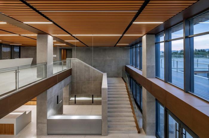 BIM建筑|大地之痕：七色山矿坑花园游客中心 / UUA建筑师事务所