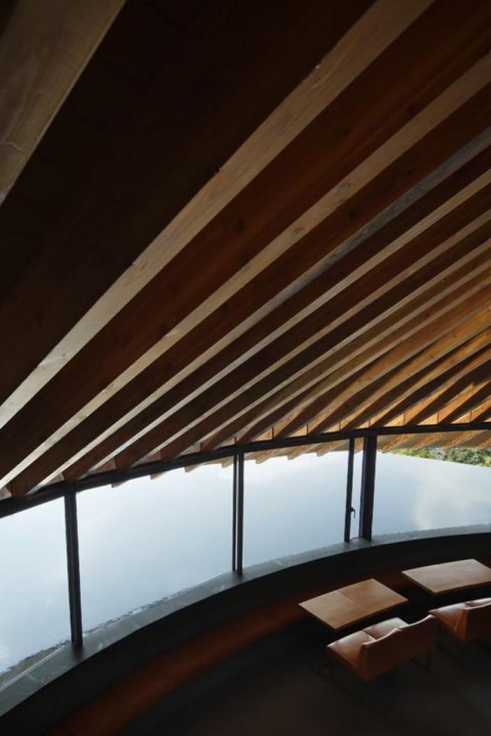 BIM建筑|仿佛一顶圆形礼帽：狭山湖畔墓地社区大厅 / 中村拓志 & NAP