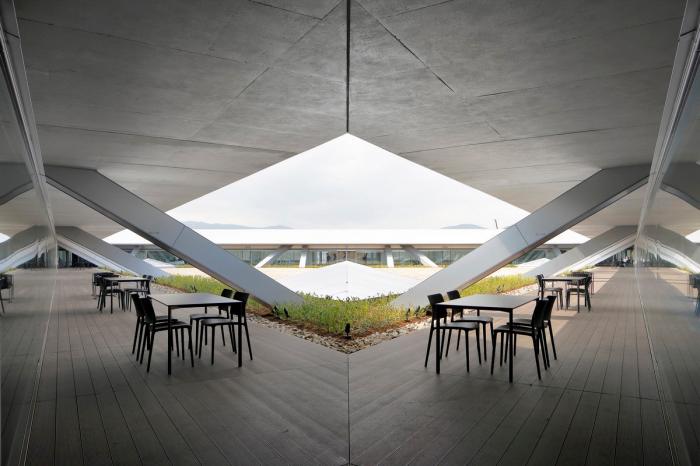 BIM建筑|追手门学院大学“学术方舟” / 三菱地所设计