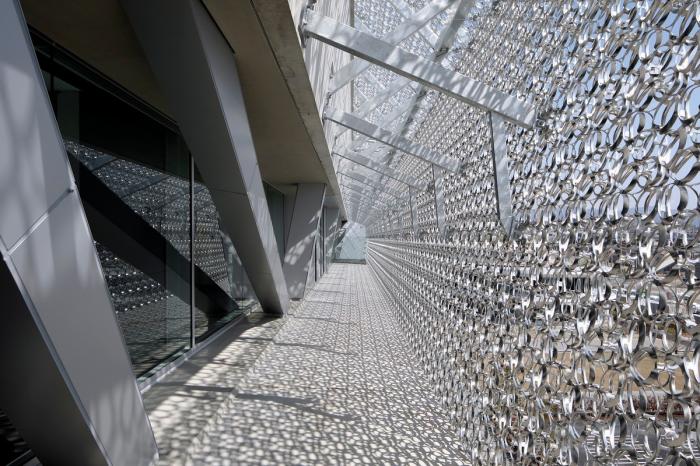 BIM建筑|追手门学院大学“学术方舟” / 三菱地所设计