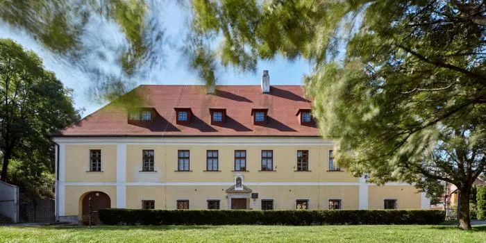 BIM建筑|童话书中的儿童城堡：Vřesovice小学扩建
