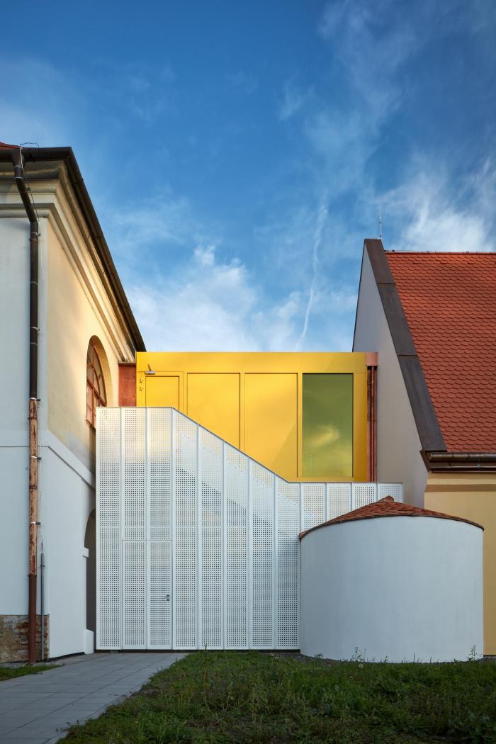 BIM建筑|童话书中的儿童城堡：Vřesovice小学扩建