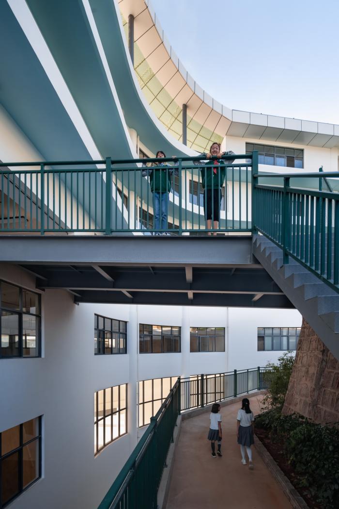 BIM建筑|校园再生，半山半校：云南玉溪生态实验小学 / 思序设计