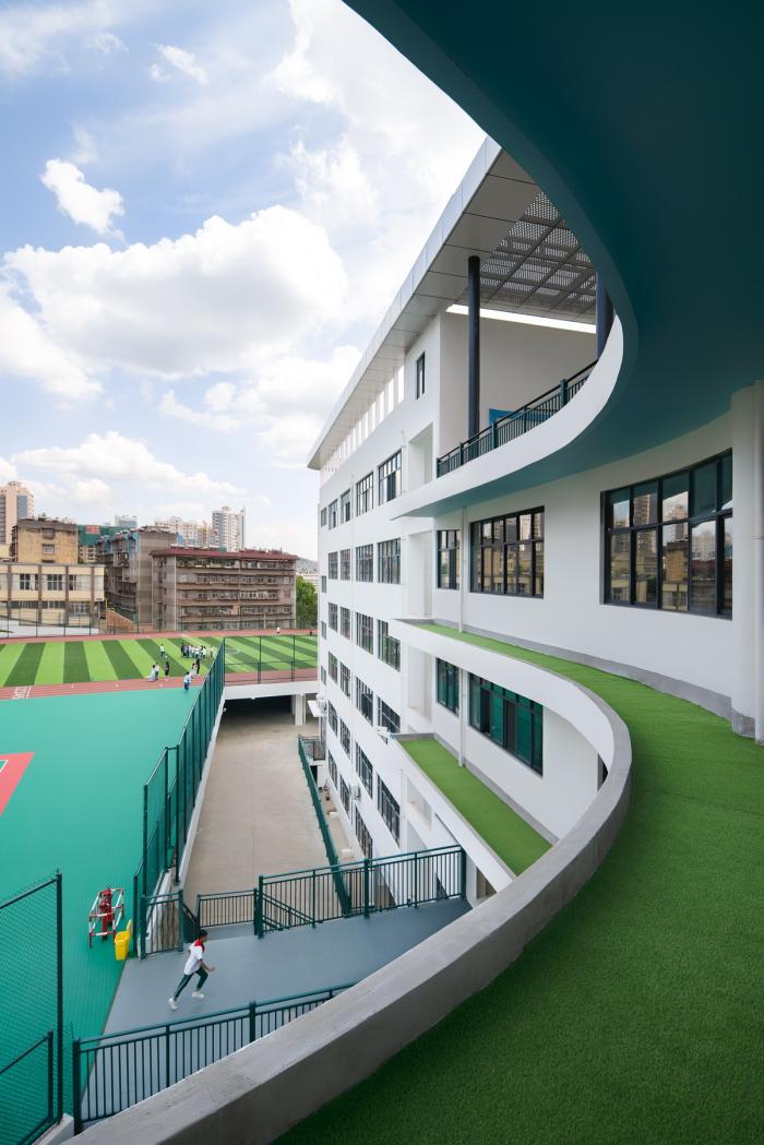 BIM建筑|校园再生，半山半校：云南玉溪生态实验小学 / 思序设计