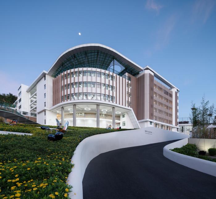 BIM建筑|校园再生，半山半校：云南玉溪生态实验小学 / 思序设计