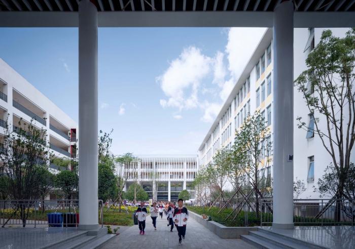 BIM建筑|立体“院落”空间：云南师范大学实验中学 / 清华大学建筑设计院 + 清华大学建筑学院