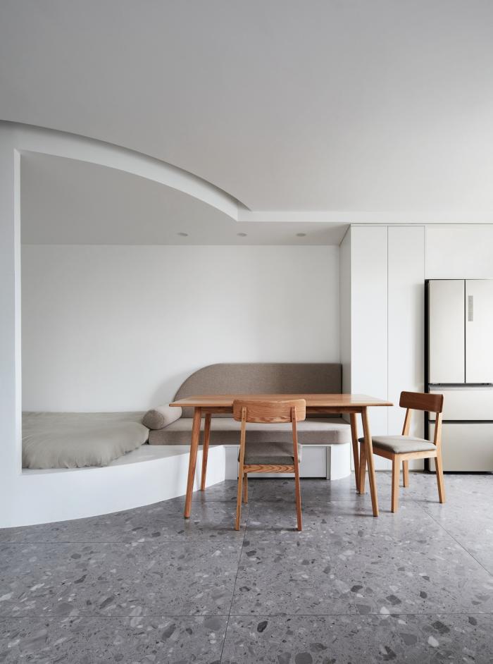 BIM建筑|「 微 居 」一种极小户型的空间释放 / 戏构建筑设计