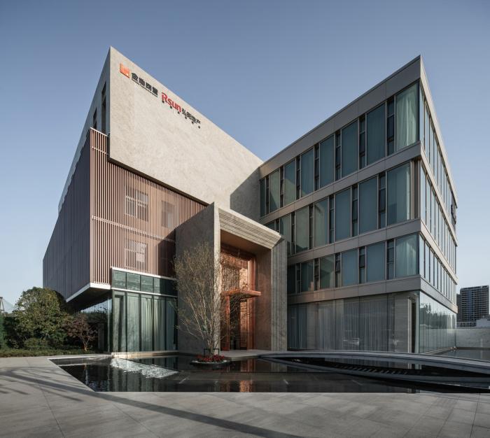 BIM建筑|素雅与轻奢并存：成都金地商置&弘阳地产·梵锦108生活体验馆 / 成执设计