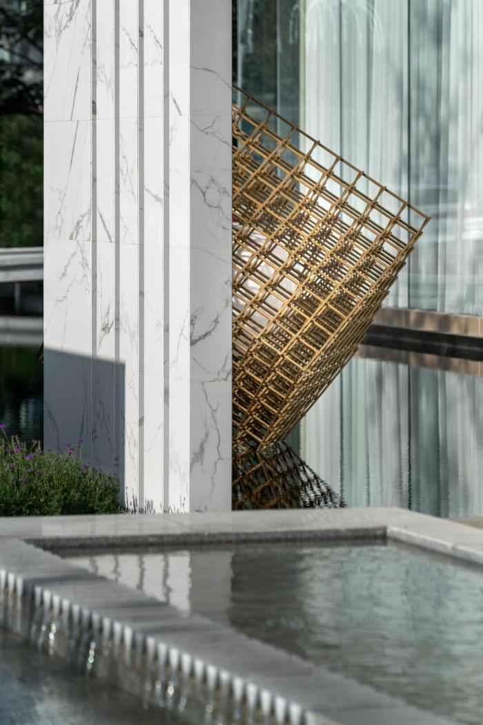 BIM建筑|素雅与轻奢并存：成都金地商置&弘阳地产·梵锦108生活体验馆 / 成执设计