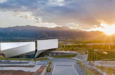 BIM建筑|如“风车”般旋转：美国奥林匹克博物馆 / DS+R-BIM建筑网