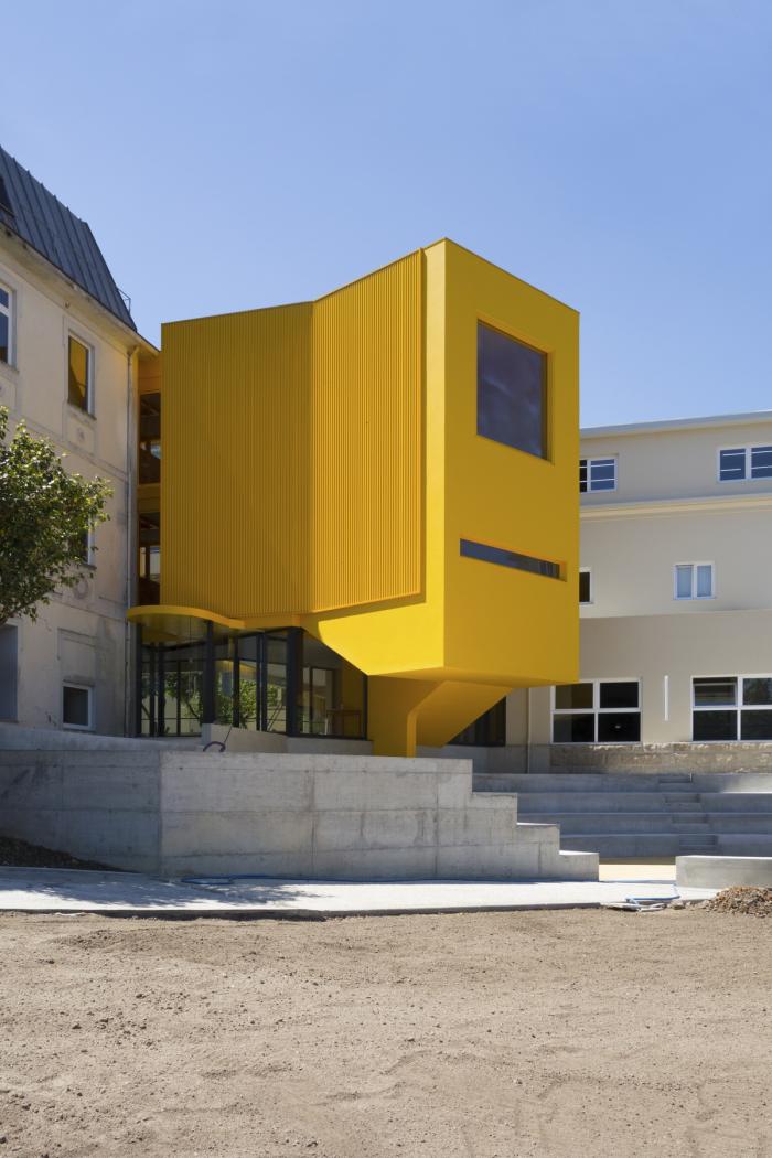 BIM建筑|单调色中的一道亮丽风景：ARTAVE/CCM 音乐学院加建