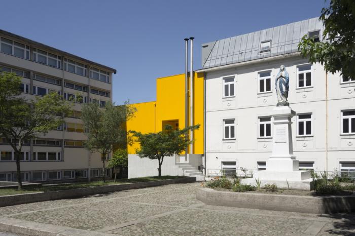 BIM建筑|单调色中的一道亮丽风景：ARTAVE/CCM 音乐学院加建