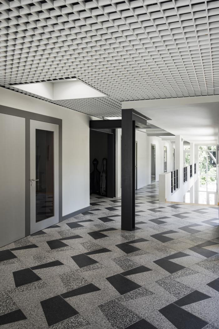 BIM建筑|单调色中的一道亮丽风景：ARTAVE/CCM 音乐学院加建