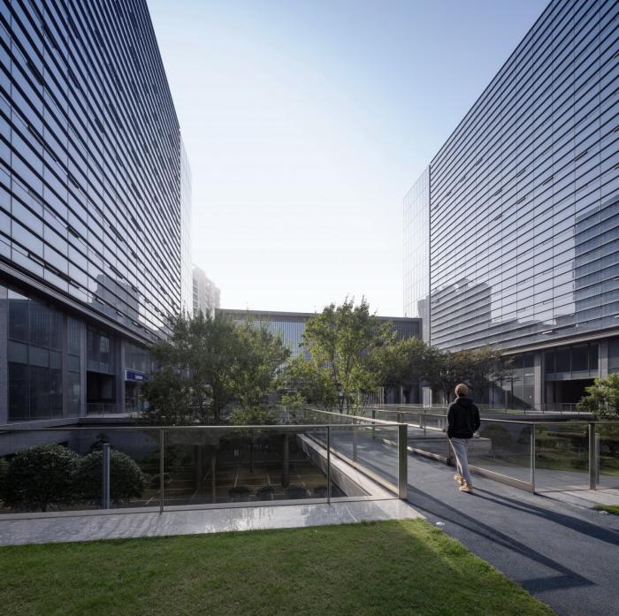 BIM建筑|亚厦集团总部：企业的磁场与工艺的礼赞 / goa大象设计