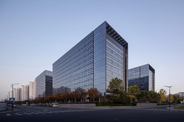 BIM建筑|亚厦集团总部：企业的磁场与工艺的礼赞 / goa大象设计