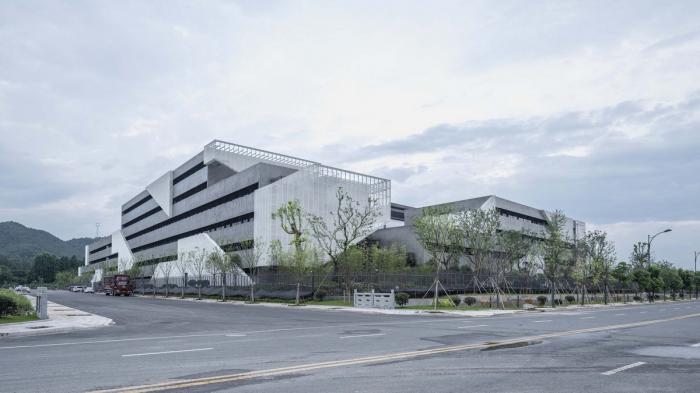 BIM建筑|杭州老鹰画室 / 未觉建筑