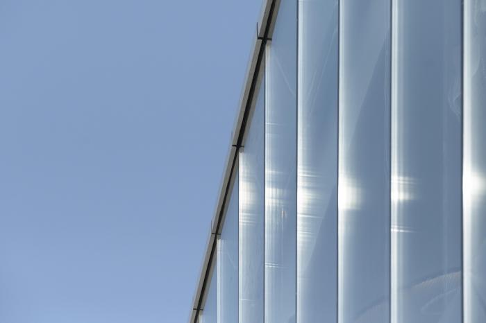 BIM建筑|场域空间与艺术镜像：世茂 · 浪花艺术馆 / 北京日清建筑设计