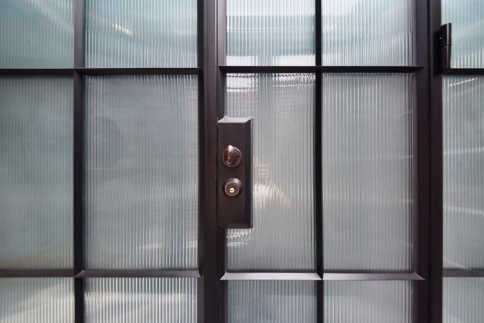 BIM建筑|后海婚房，胡同大杂院里年轻人的居所更新 / 清筑建筑