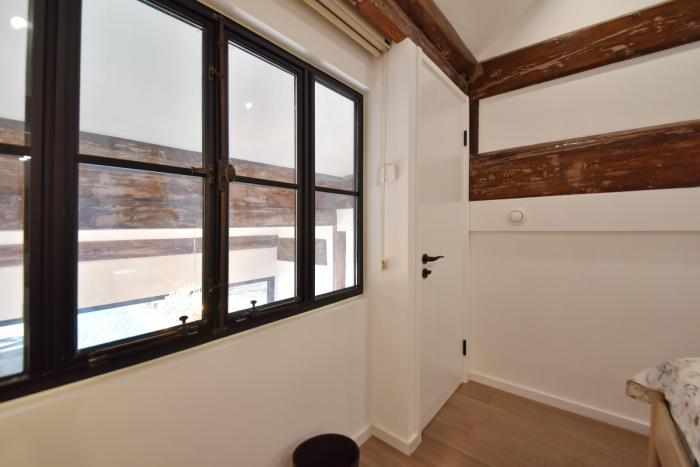 BIM建筑|后海婚房，胡同大杂院里年轻人的居所更新 / 清筑建筑