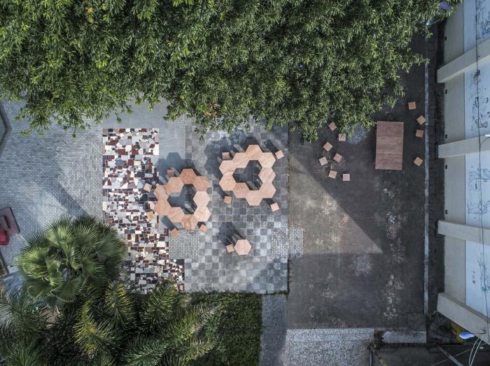 BIM建筑|城市搭建&乡村重生，“低技派”的胶合板的灵活运用 / ROOI