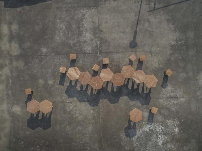 BIM建筑|城市搭建&乡村重生，“低技派”的胶合板的灵活运用 / ROOI