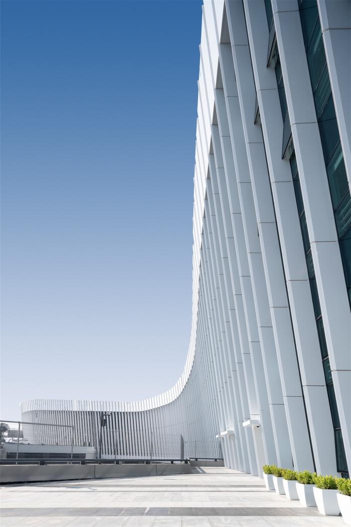 BIM建筑|深圳市莲塘口岸：国内首个“客、货一站式通关”口岸 / 华阳国际设计集团