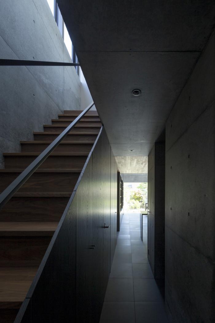 BIM建筑|垂墙半遮，通透借景：日本山形县住宅“SCAPE”