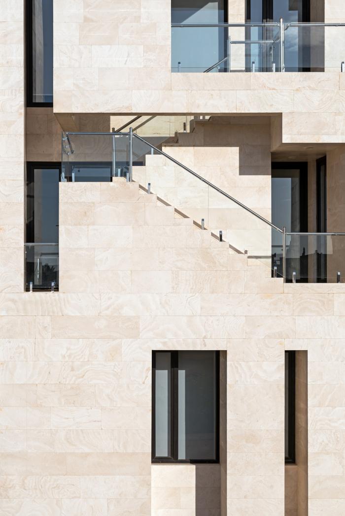 BIM建筑|一座纯粹的几何乌托邦：伊朗办公楼“Zamin”