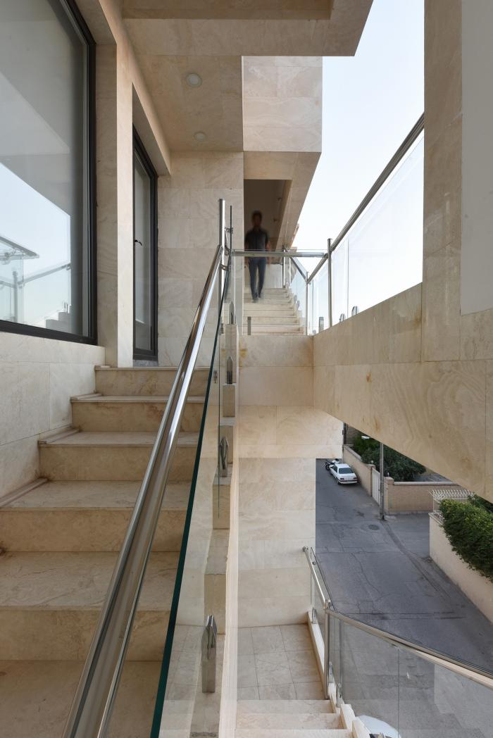 BIM建筑|一座纯粹的几何乌托邦：伊朗办公楼“Zamin”