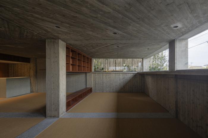 BIM建筑|厚重与透明：大原参道半架空品牌店 / 下川徹建筑事务所