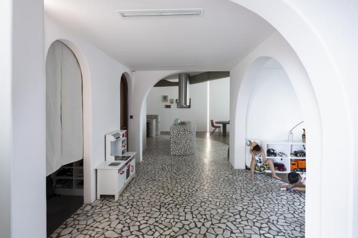 BIM建筑|胡志明市水磨石公寓“Mài”，以弧形几何形状定义空间 / Whale Design Lab