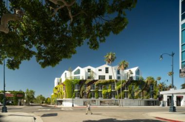 BIM建筑|MAD美国首个项目“比弗利山丘庭院”竣工，“山坡”上的小村庄-BIM建筑网