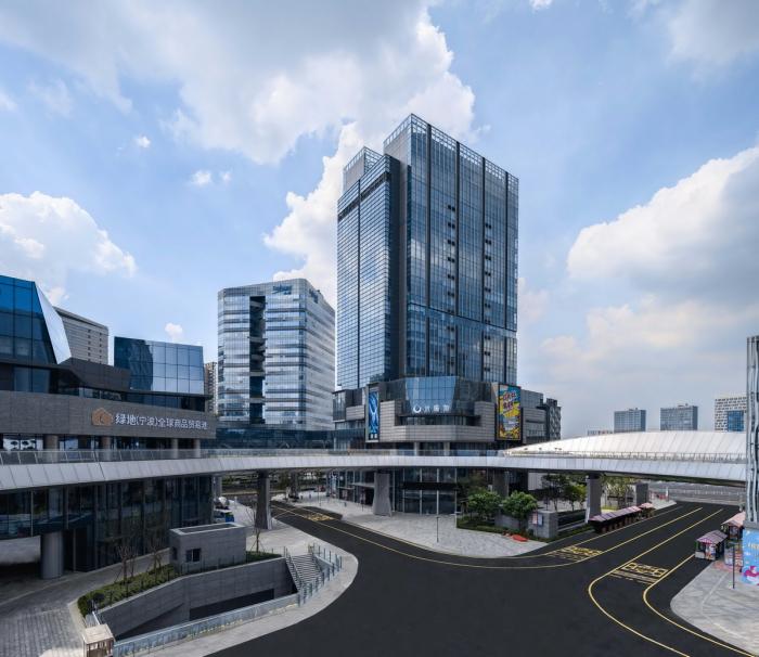 BIM建筑|宁波绿地中心：设计背后的故事 / 三益建筑设计