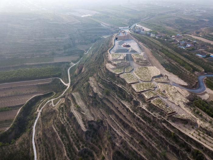 BIM建筑|2019二青会圣火采集点 / URBANUS 都市实践