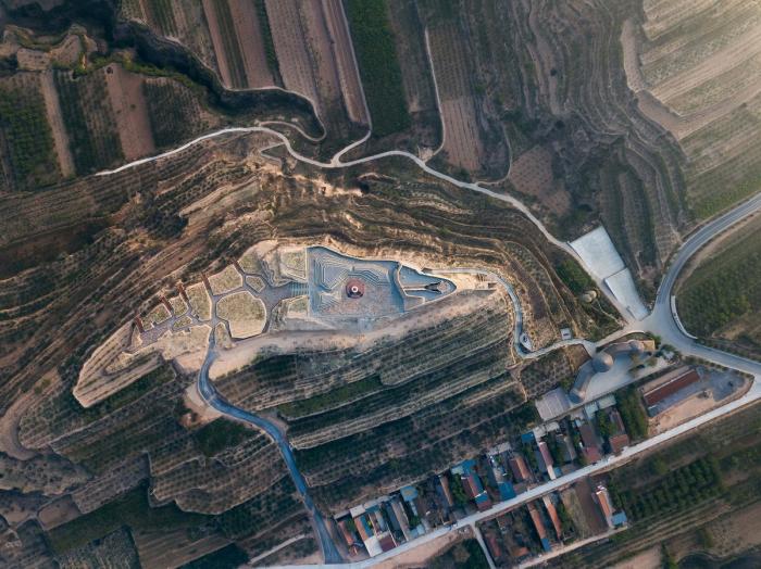 BIM建筑|2019二青会圣火采集点 / URBANUS 都市实践