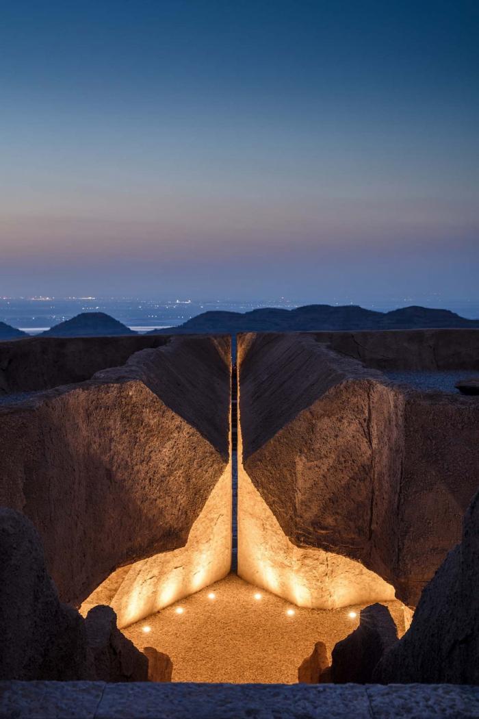 BIM建筑|2019二青会圣火采集点 / URBANUS 都市实践