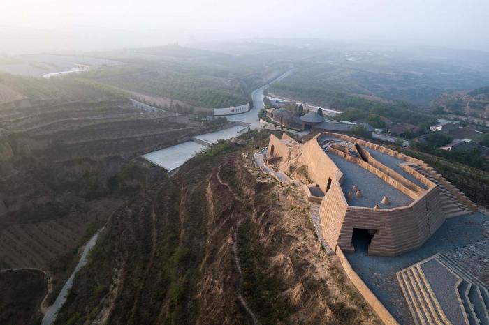 BIM建筑|2019二青会圣火采集点 / URBANUS 都市实践