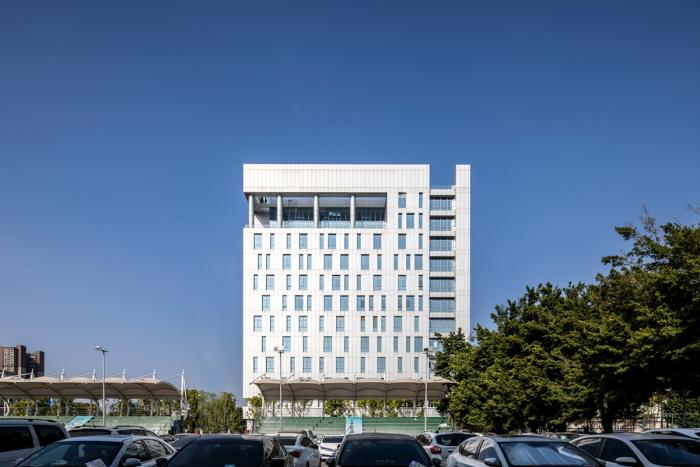 BIM建筑|人与机器共生：深圳龙华电信枢纽大厦 / 森磊国际