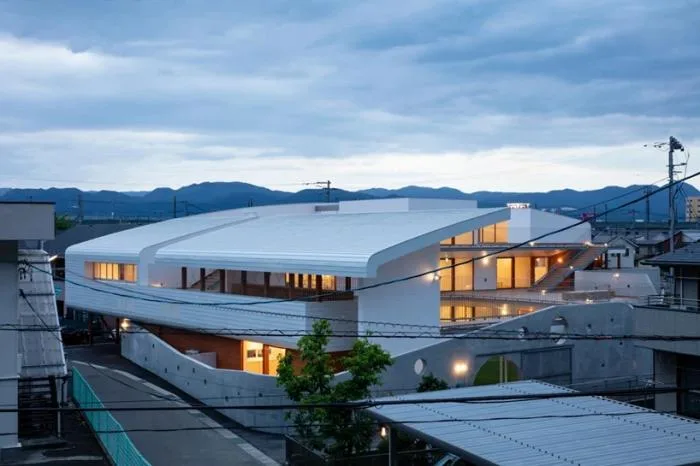 BIM建筑|福岛Tesoro幼儿园 / Aisaka Architects