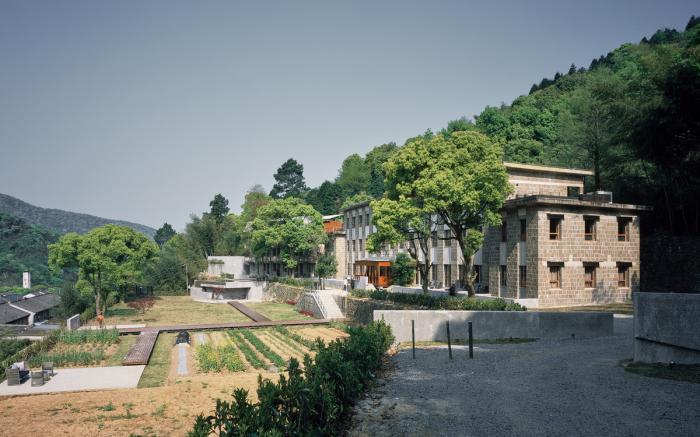 BIM建筑|勤勇小学民宿 / 旭可建筑