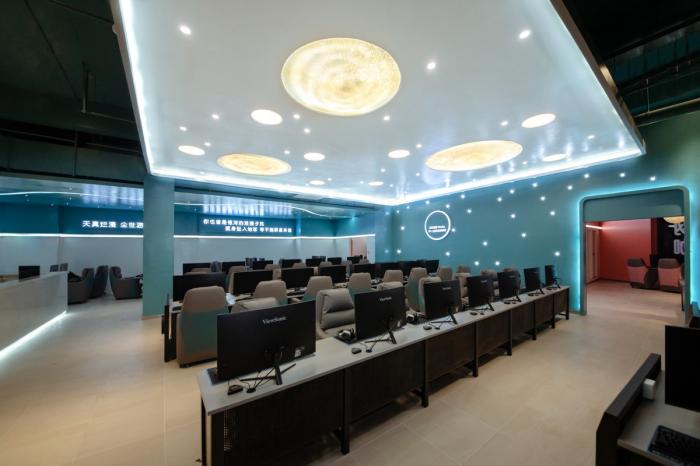 BIM建筑|星空网咖 / 平介设计