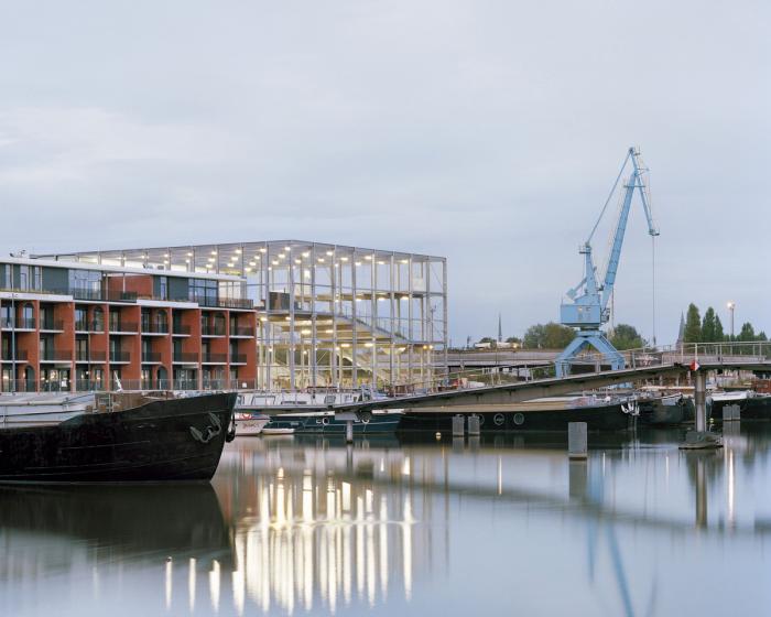 BIM建筑|比利时框架学校：一座活力社区公园 / Xaveer De Geyter Architects