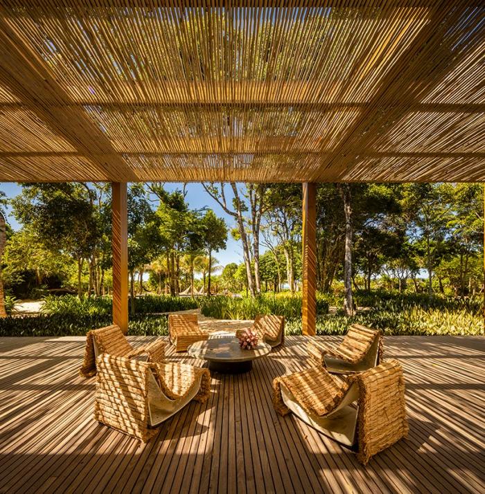 BIM建筑|巴西热带海岸上的“沙屋” / studio MK27